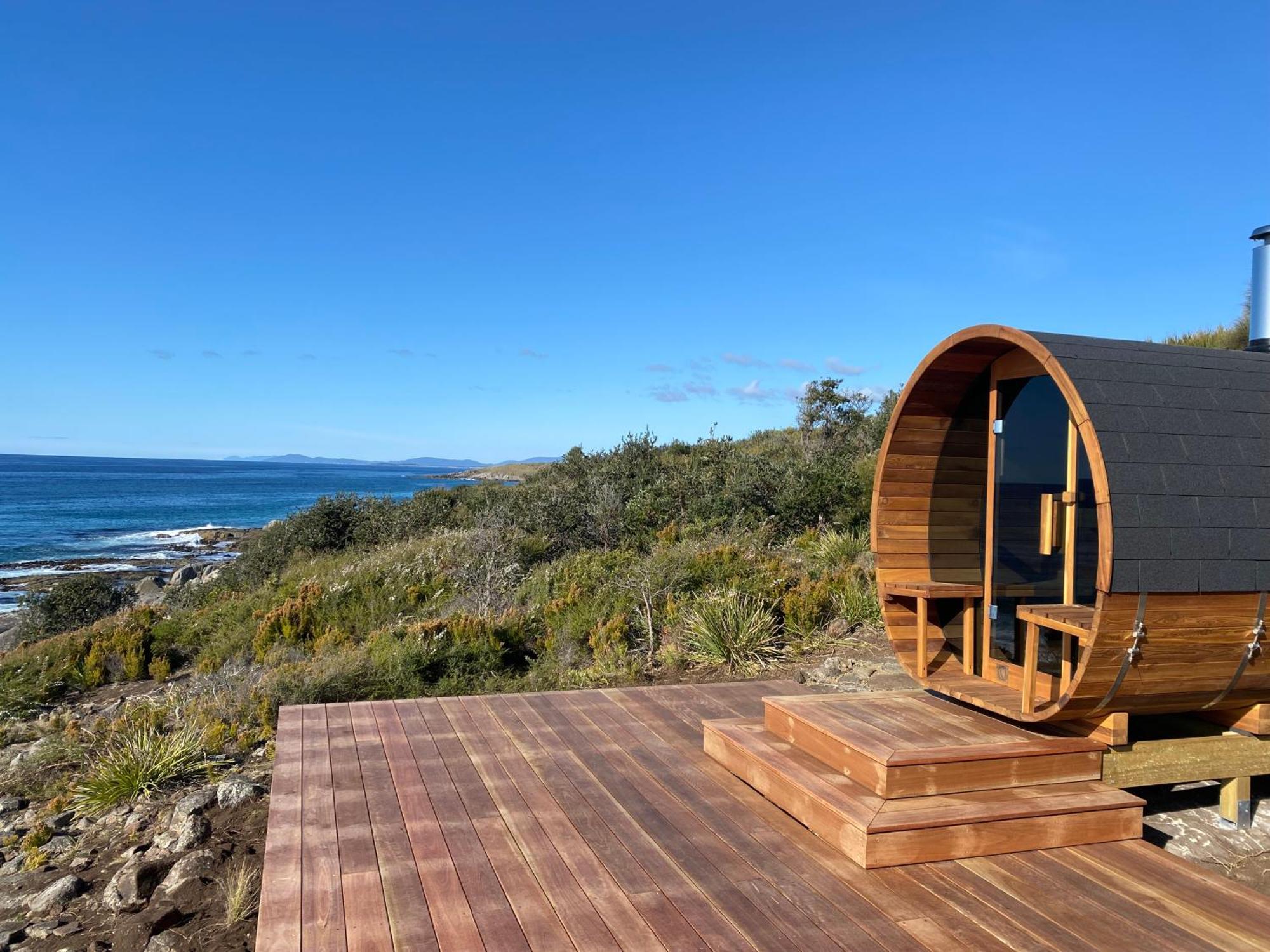 Little Beach Resort Four Mile Creek Eksteriør bilde